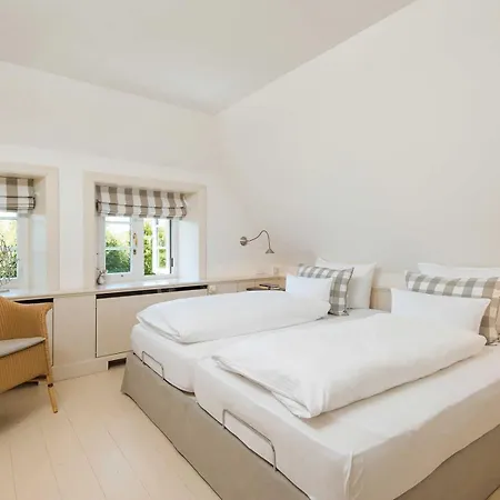 Biike Hues Von & Mehr Holiday home Kampen